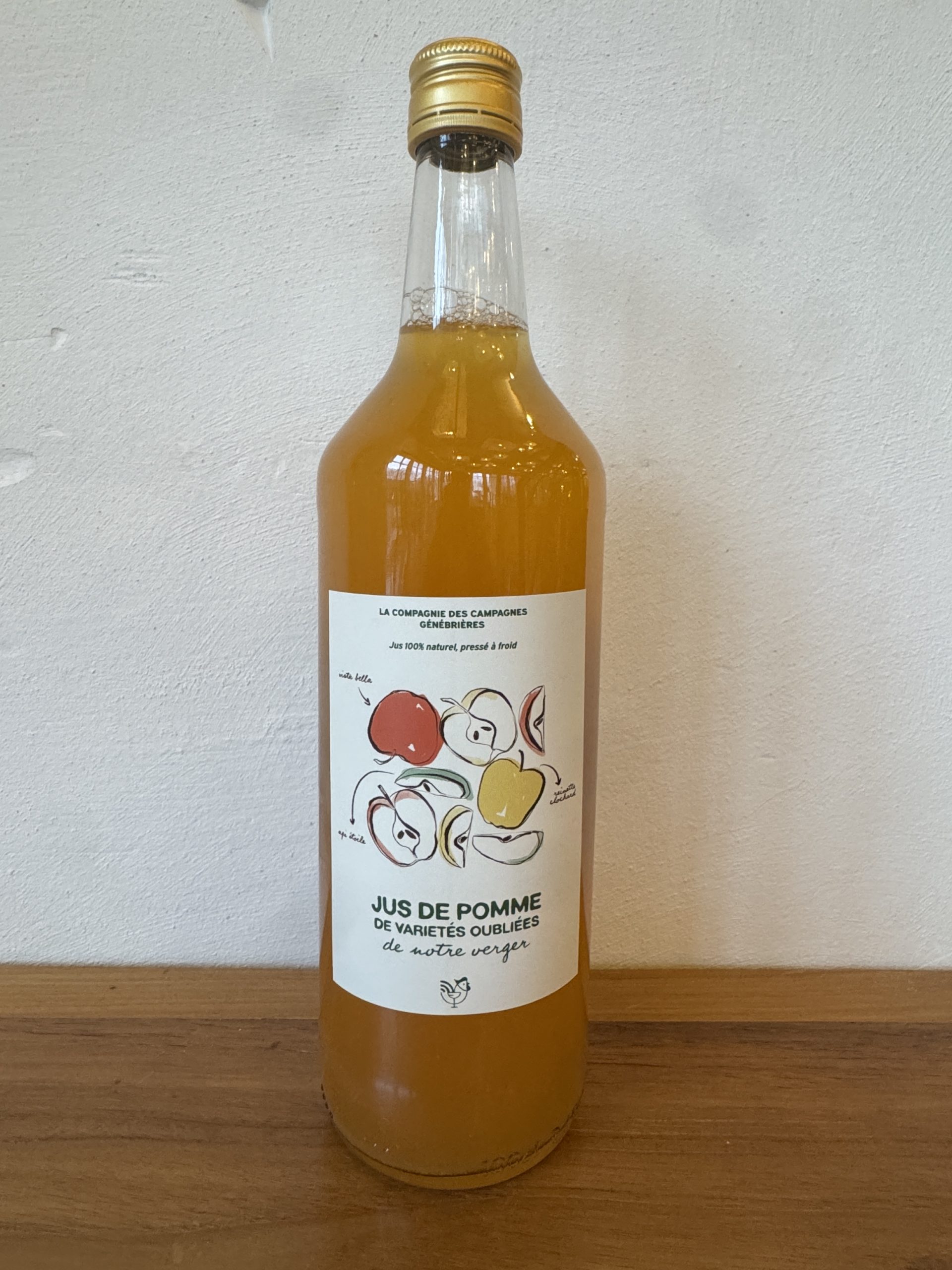 Bouteille de jus de pomme artisanal
