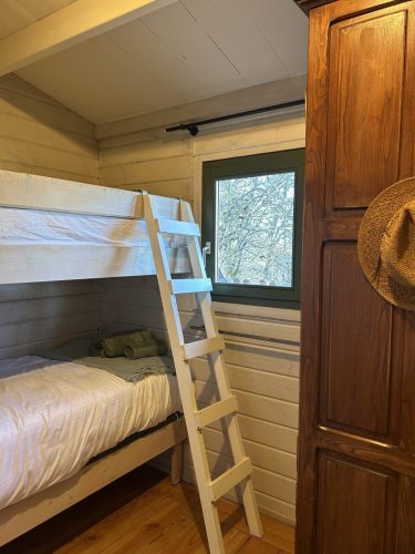 Lits superposés cabane