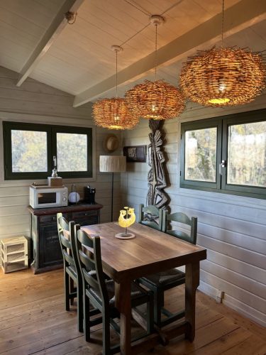 Table du gîte cabane